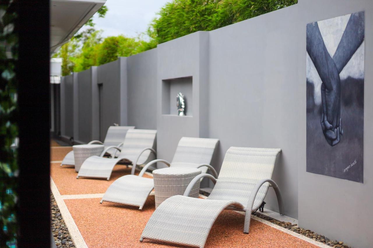 3 Bedroom Platinum Pool Smooth As Silk Ban Khlong Haeng