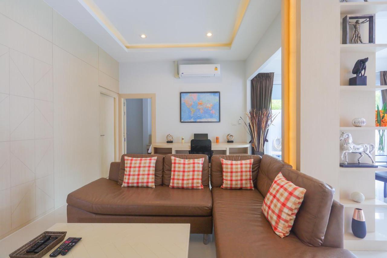 Villa 3 Bedroom Platinum Pool Smooth As Silk *